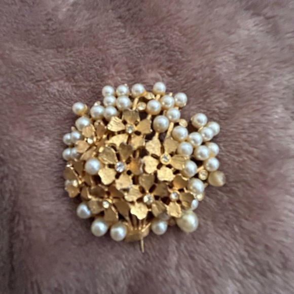 Four vintage pearl brooch pins - Picture 5 of 6